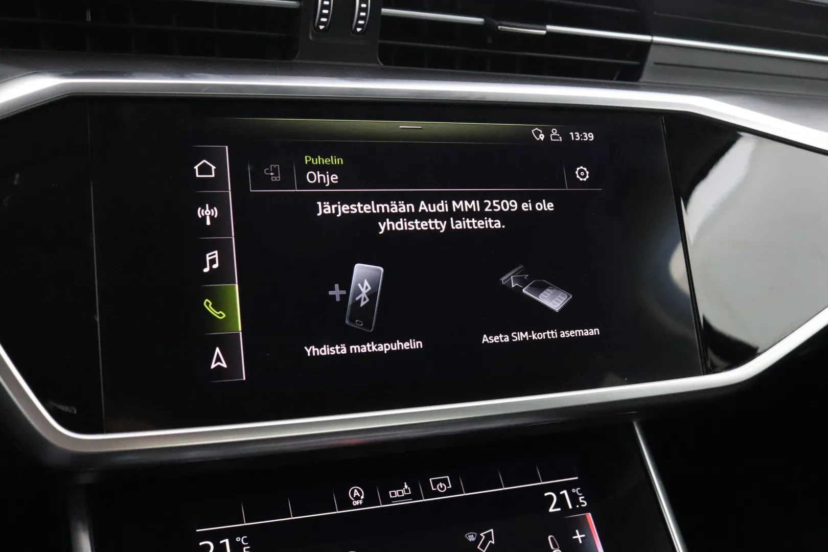 AUDI A6 XPC-534 carousel image