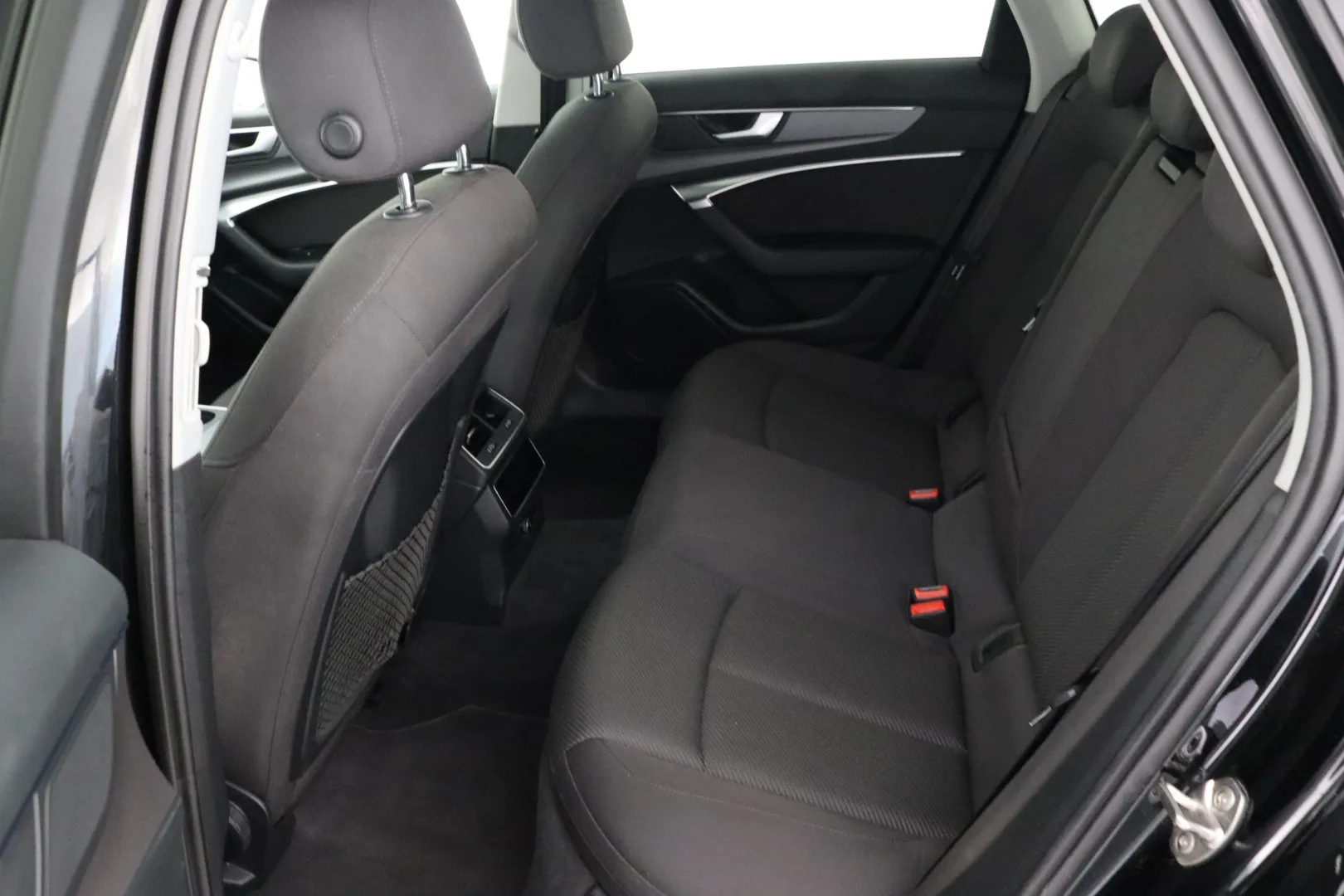 AUDI A6 XPC-534 carousel image
