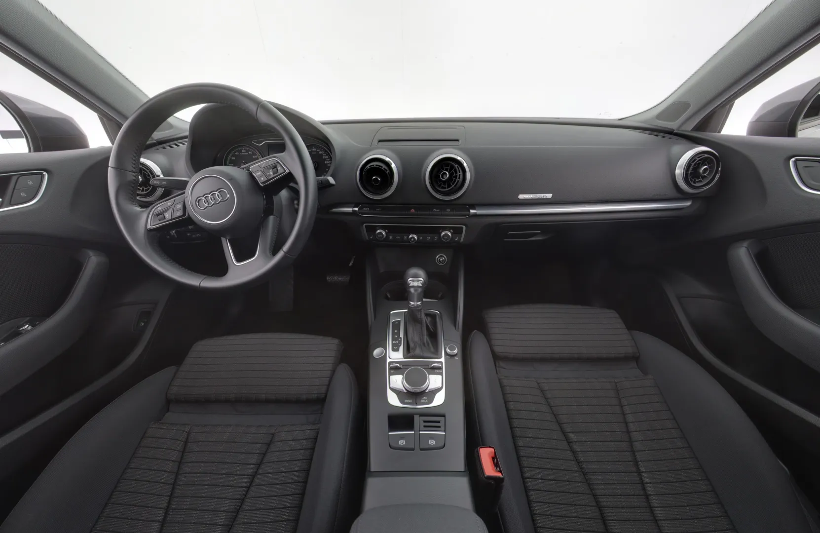 AUDI e-tron IPM-674 carousel image