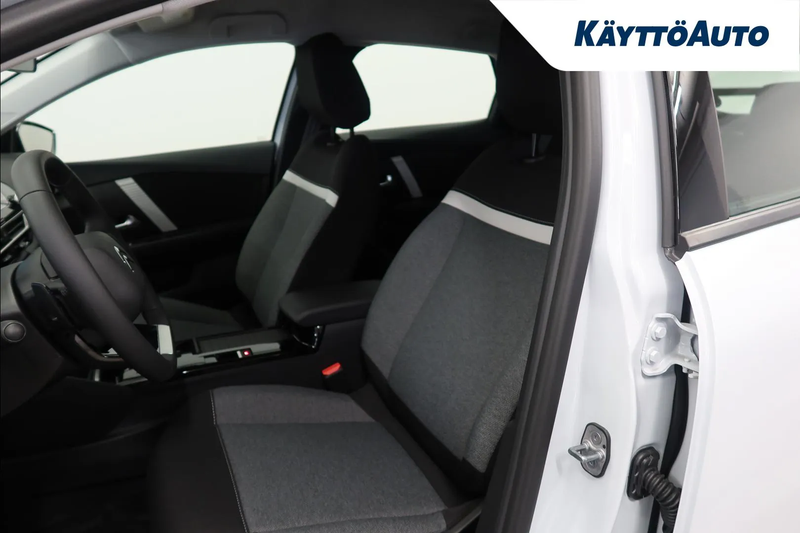Citroen C4 FRU-995 carousel image