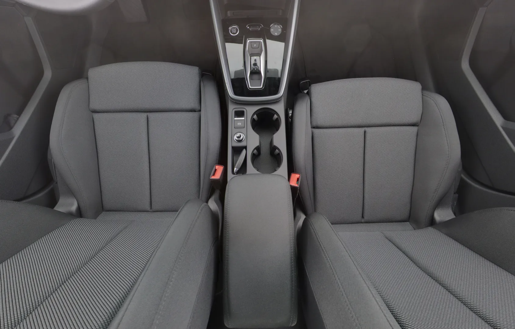 Audi A3 ISL-312 carousel image