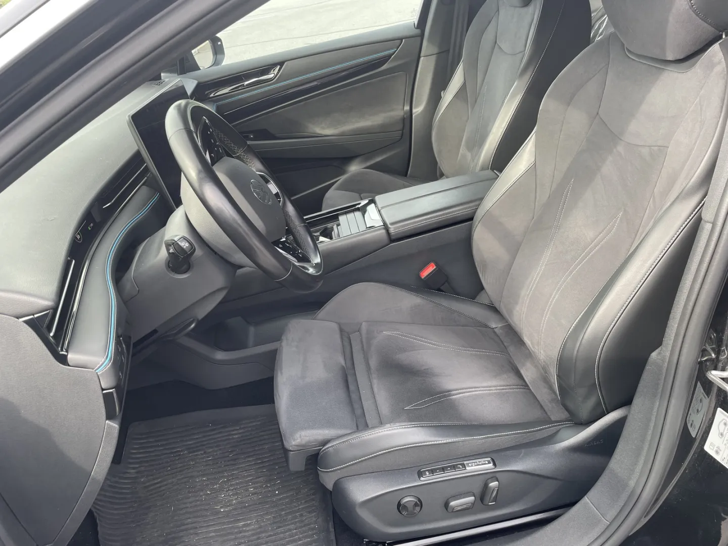 Volkswagen ID.7 NNT-928 carousel image