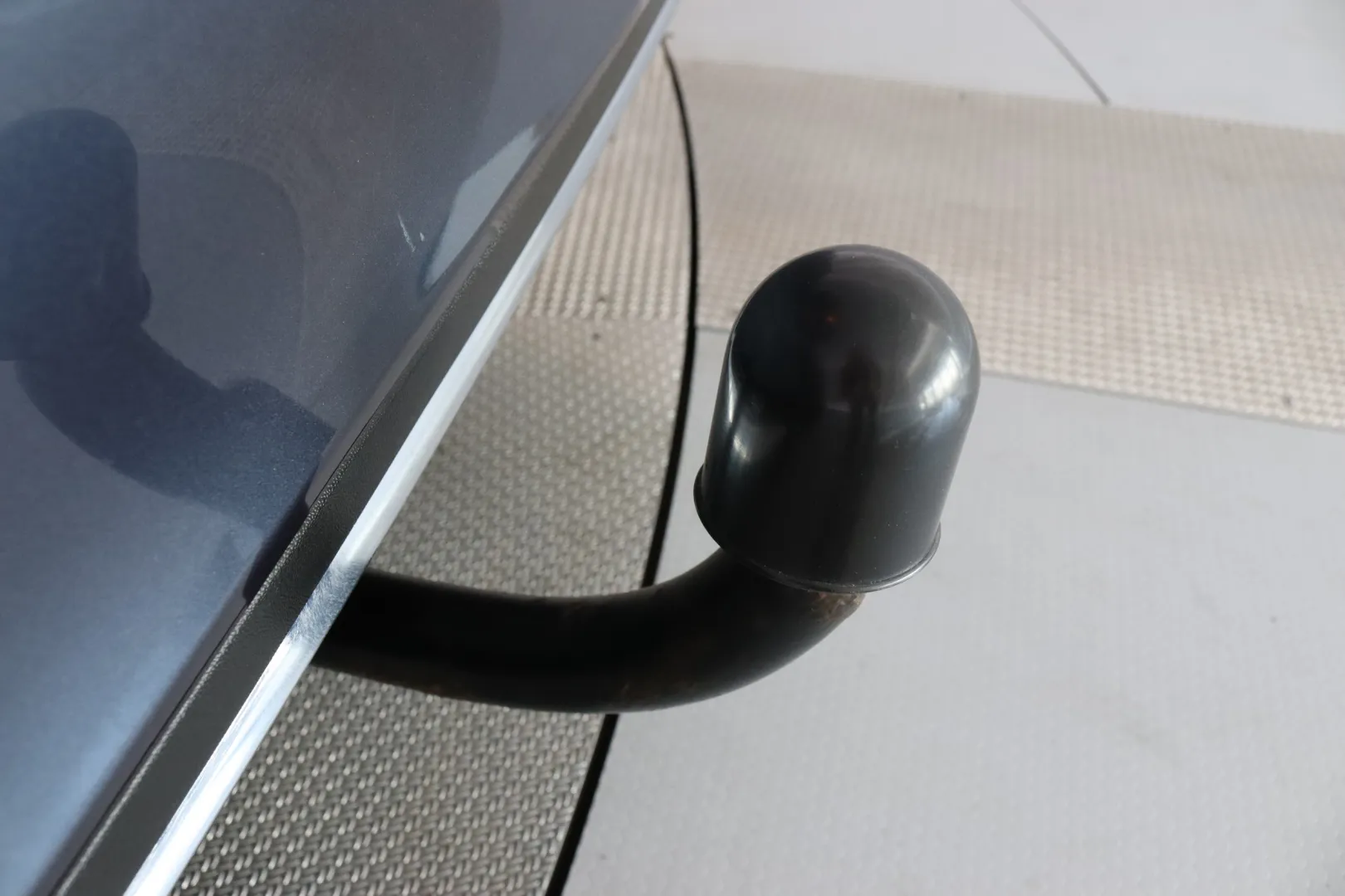 MERCEDES-BENZ E BUH-480 carousel image