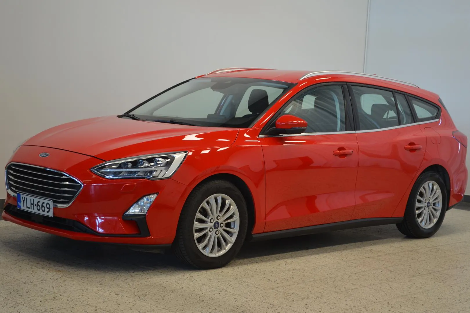 FORD Focus YLH-669 carousel image