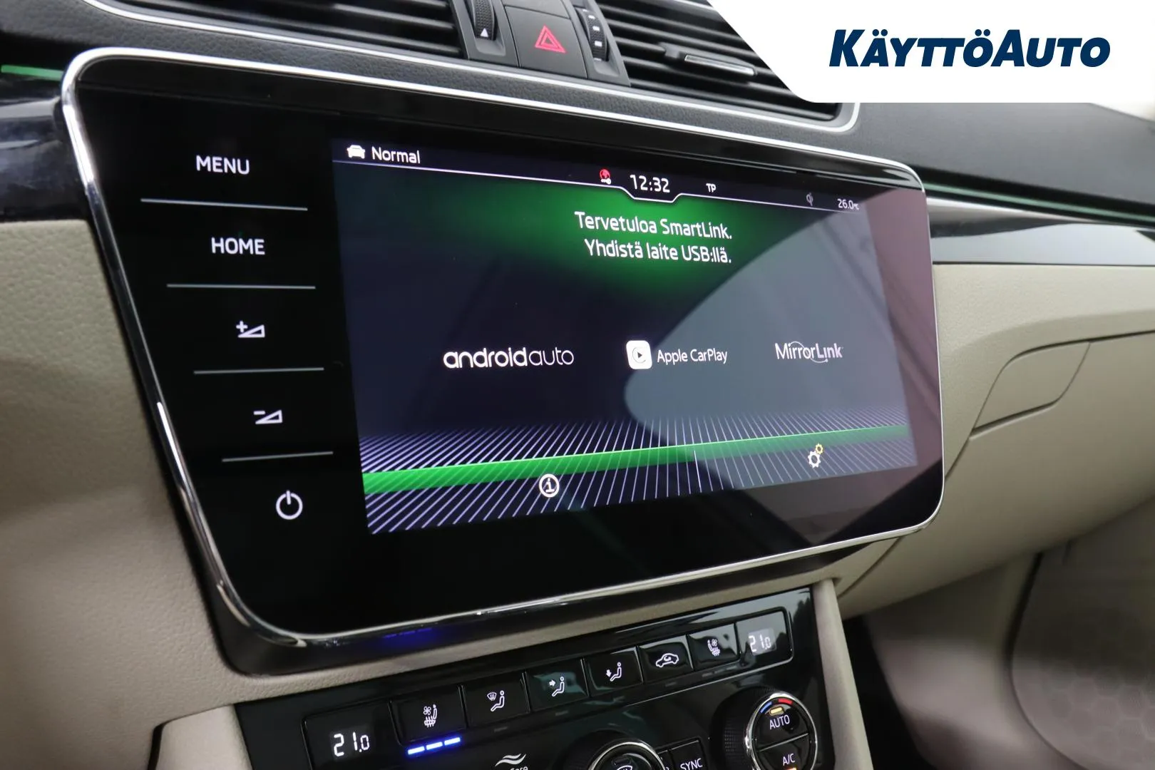 SKODA Superb RTP-153 carousel image