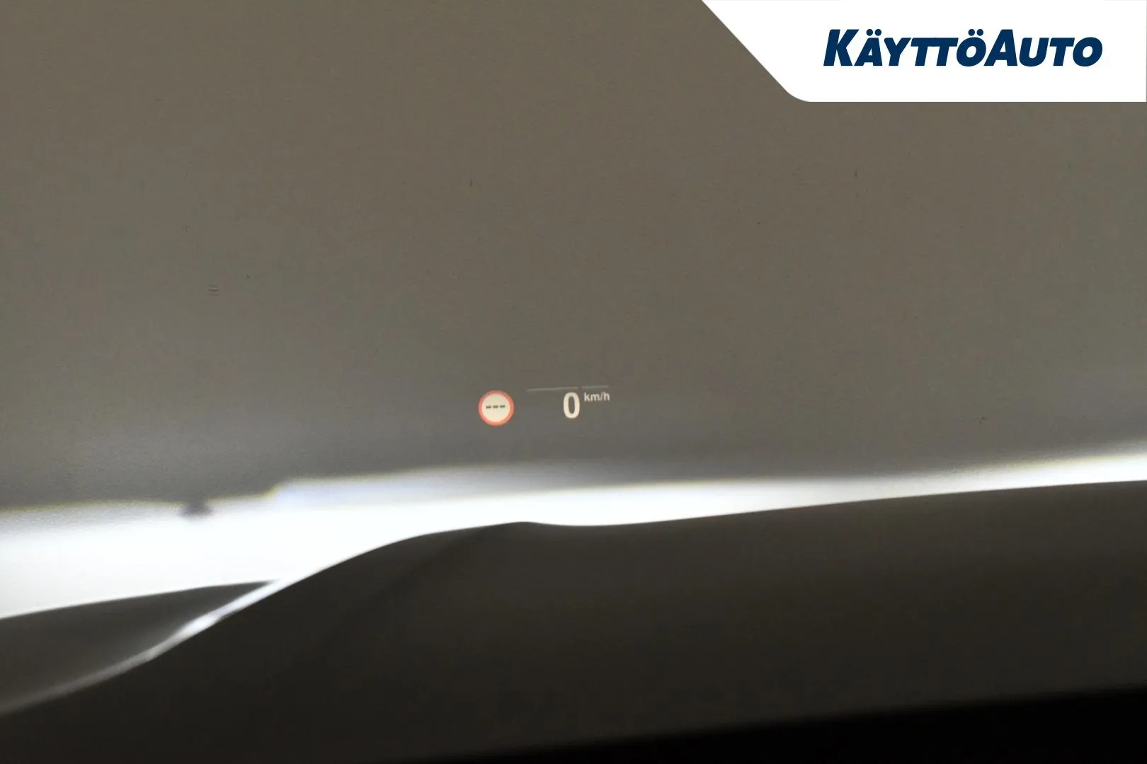 BMW 745 ERC-619 carousel image