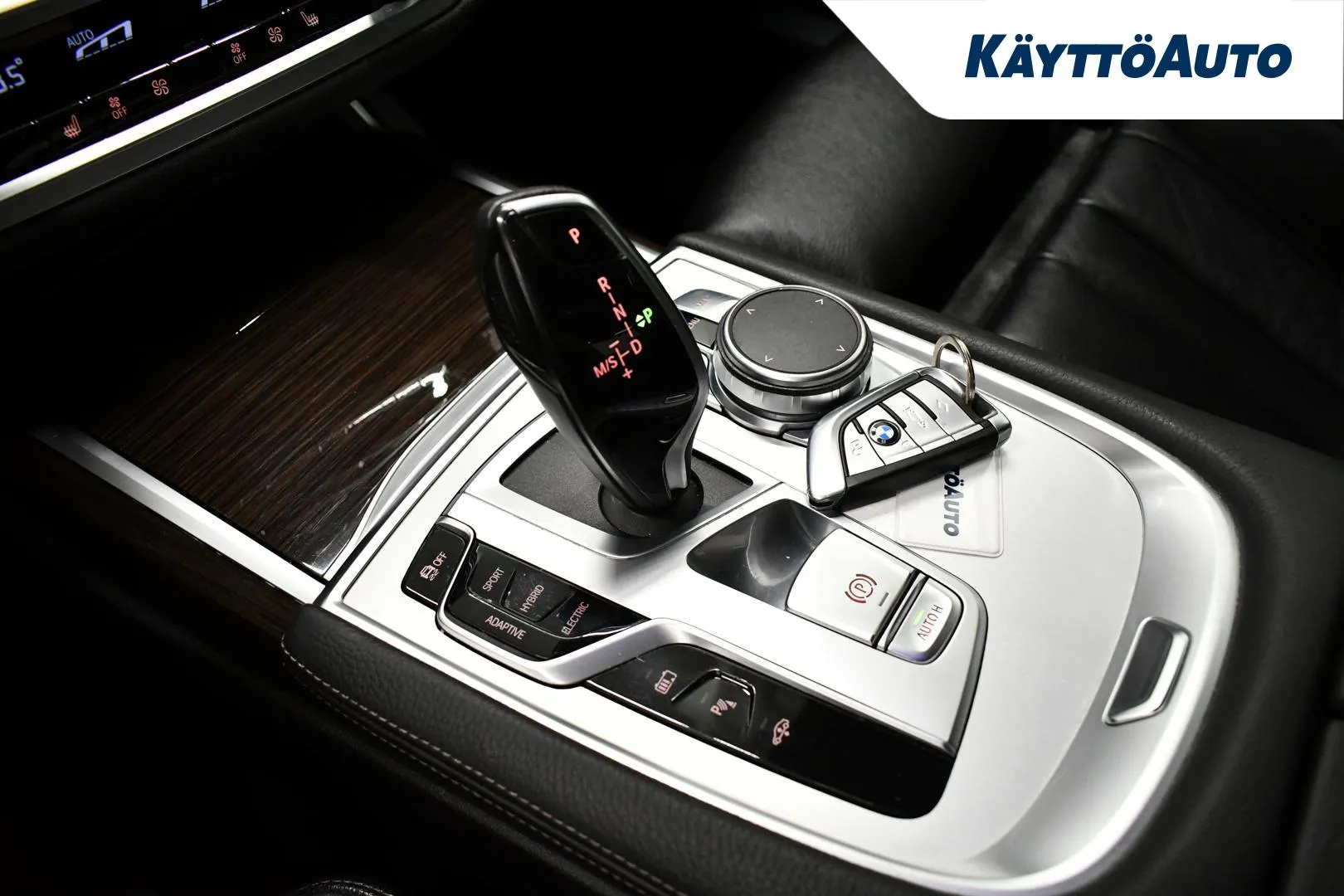 BMW 745 ERC-619 carousel image