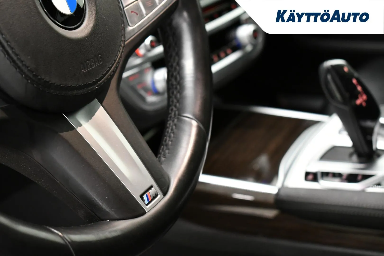 BMW 745 ERC-619 carousel image