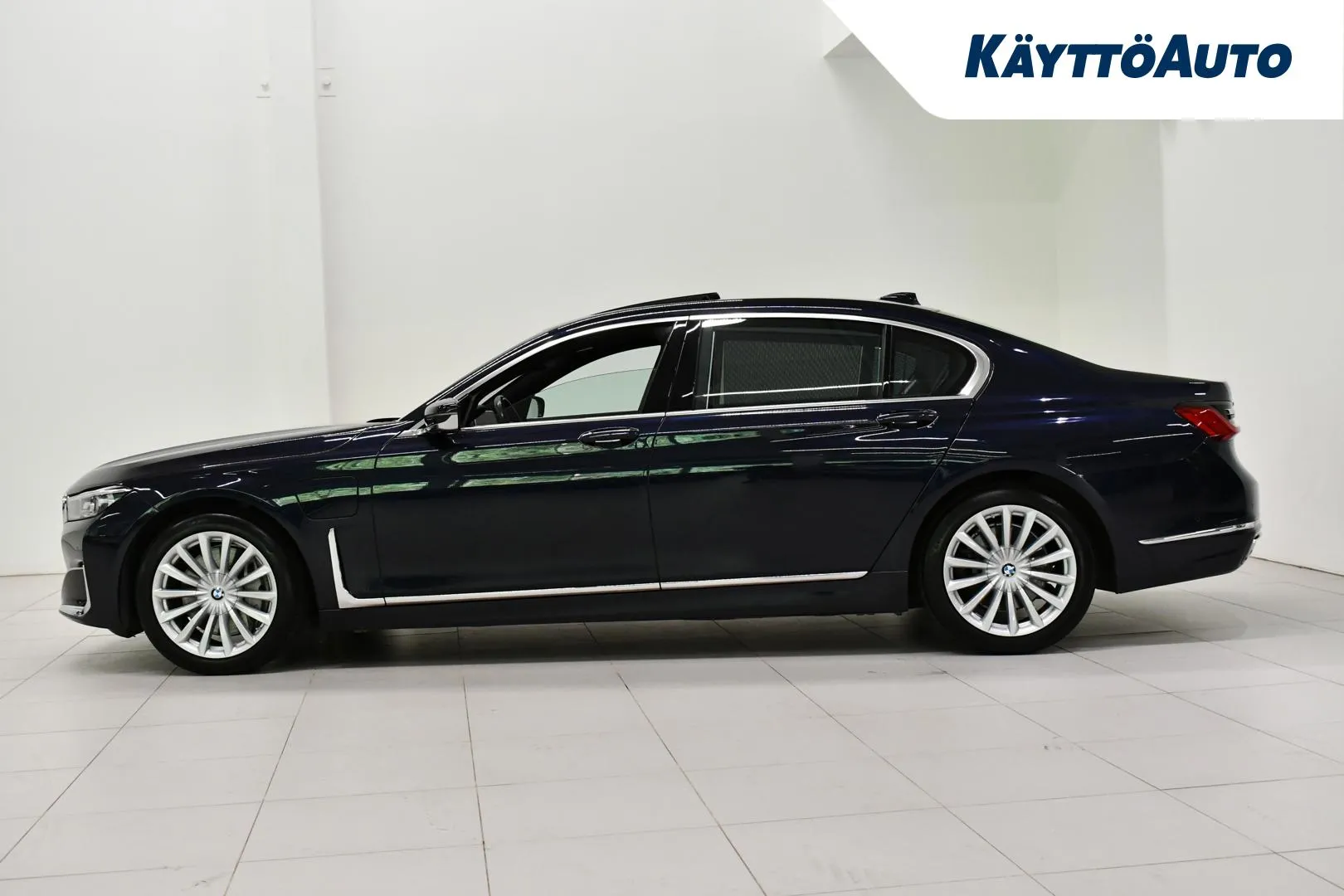 BMW 745 ERC-619 carousel image