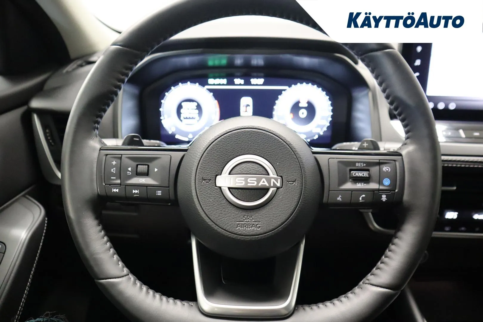 Nissan Qashqai KVV-279 carousel image