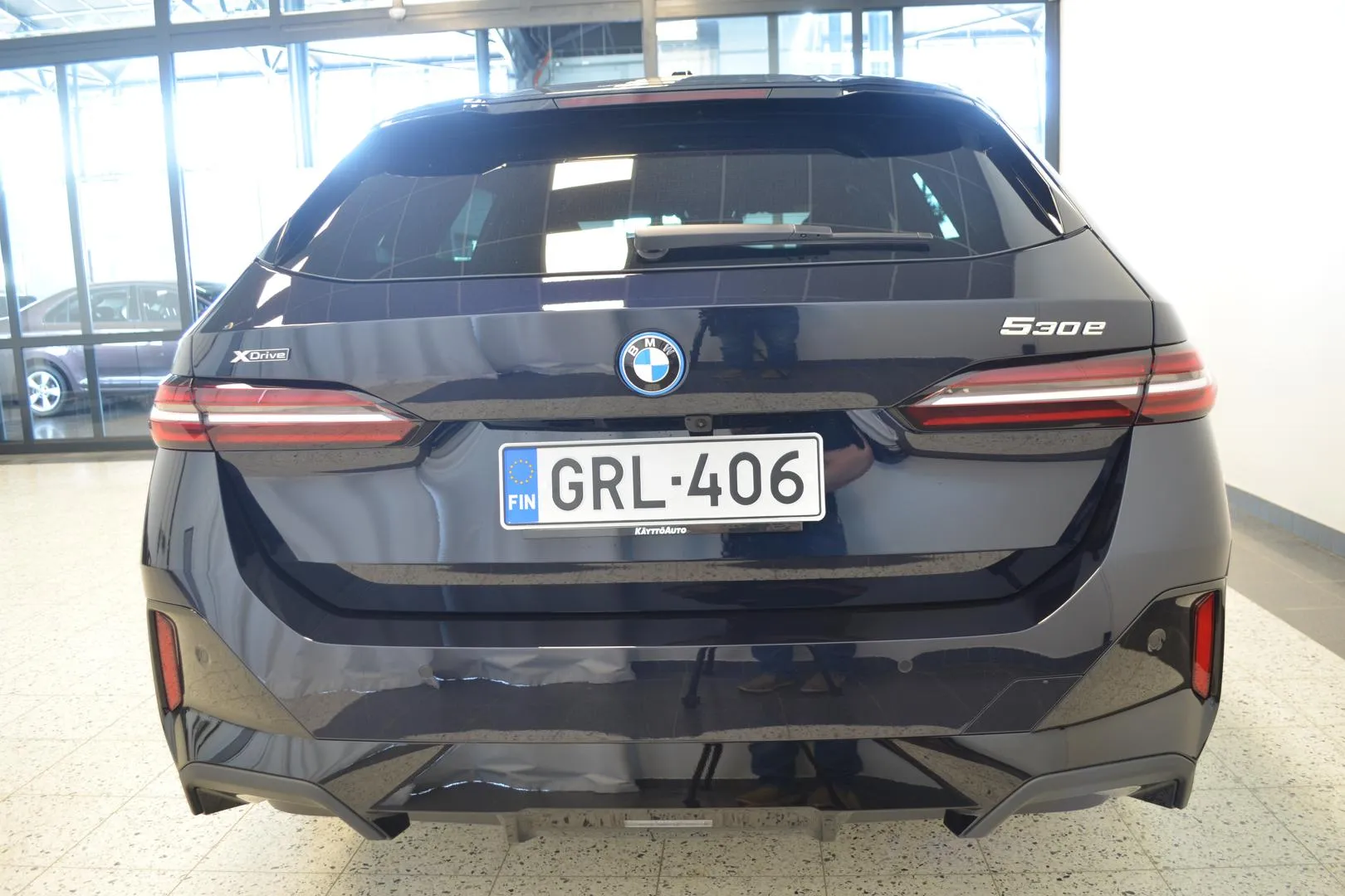 BMW 530e GRL-406 carousel image