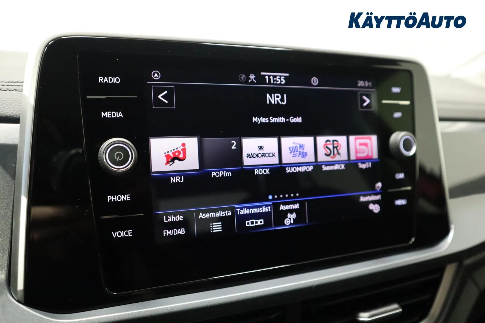 Volkswagen T-Roc CSH-393 carousel image