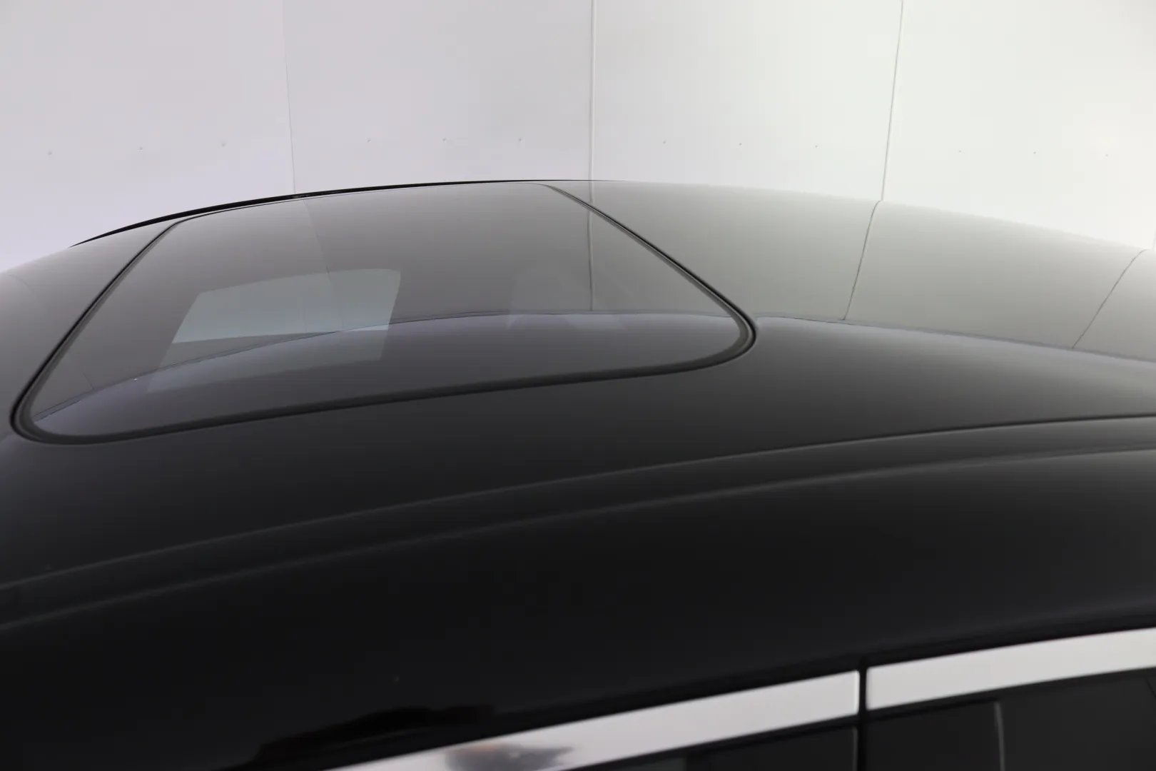 MERCEDES-BENZ GLC JLO-765 carousel image