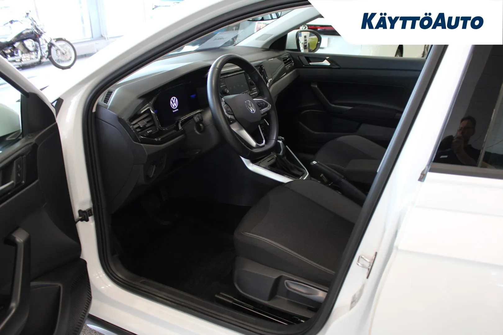 VOLKSWAGEN Taigo ZOK-719 carousel image