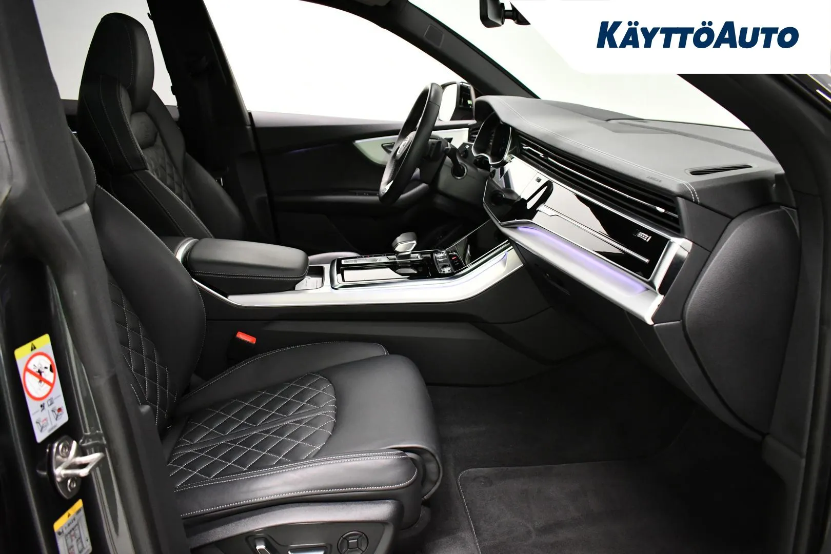 AUDI Q8 CPB-938 carousel image