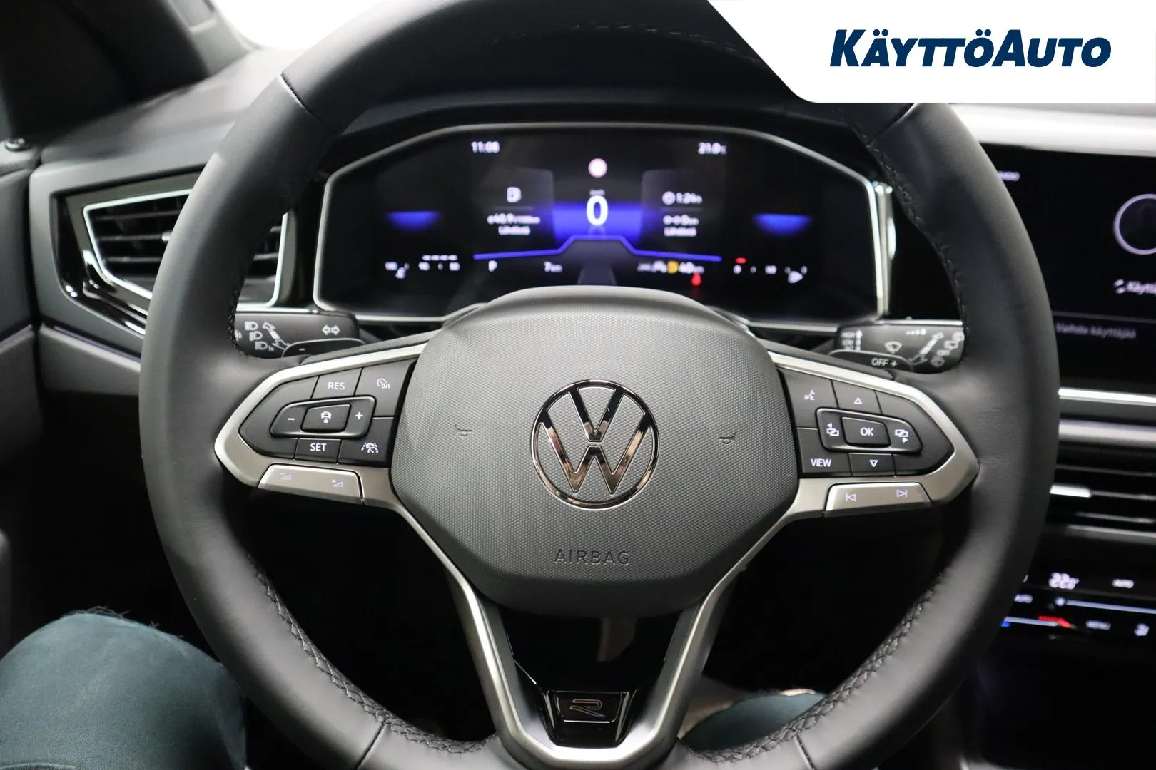 Volkswagen Taigo XTZ-194 carousel image