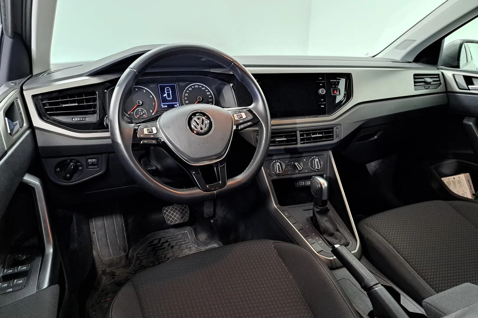 VOLKSWAGEN Polo FPT-996 carousel image