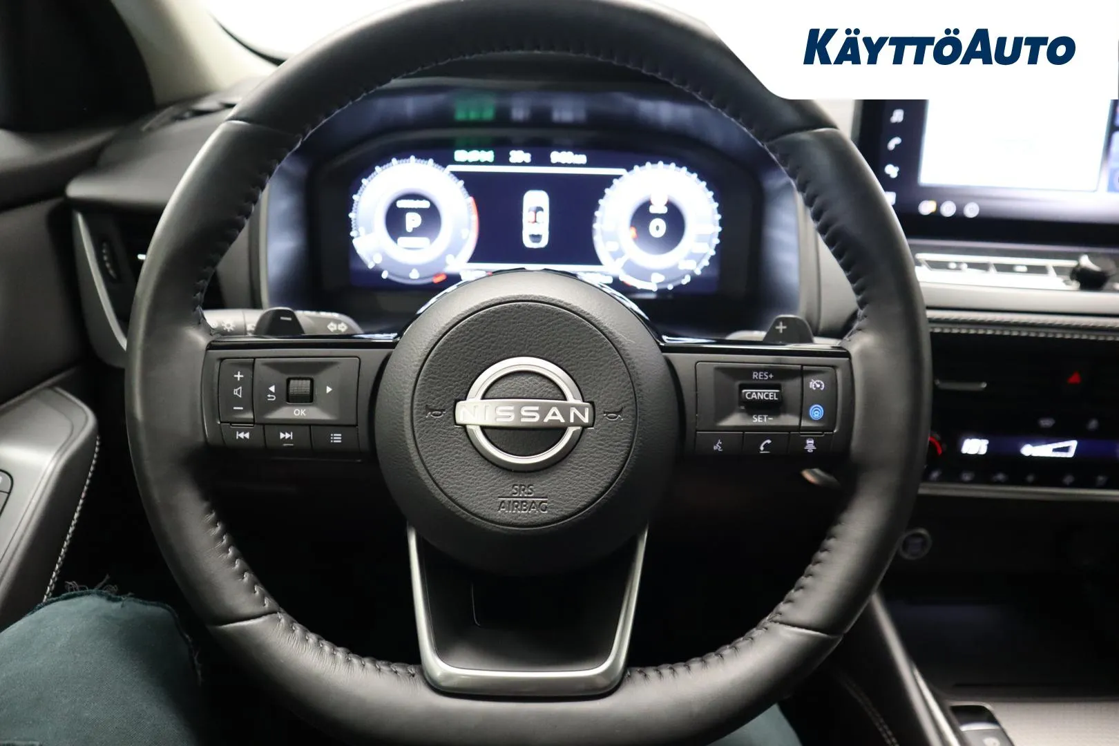 NISSAN Qashqai KVV-359 carousel image