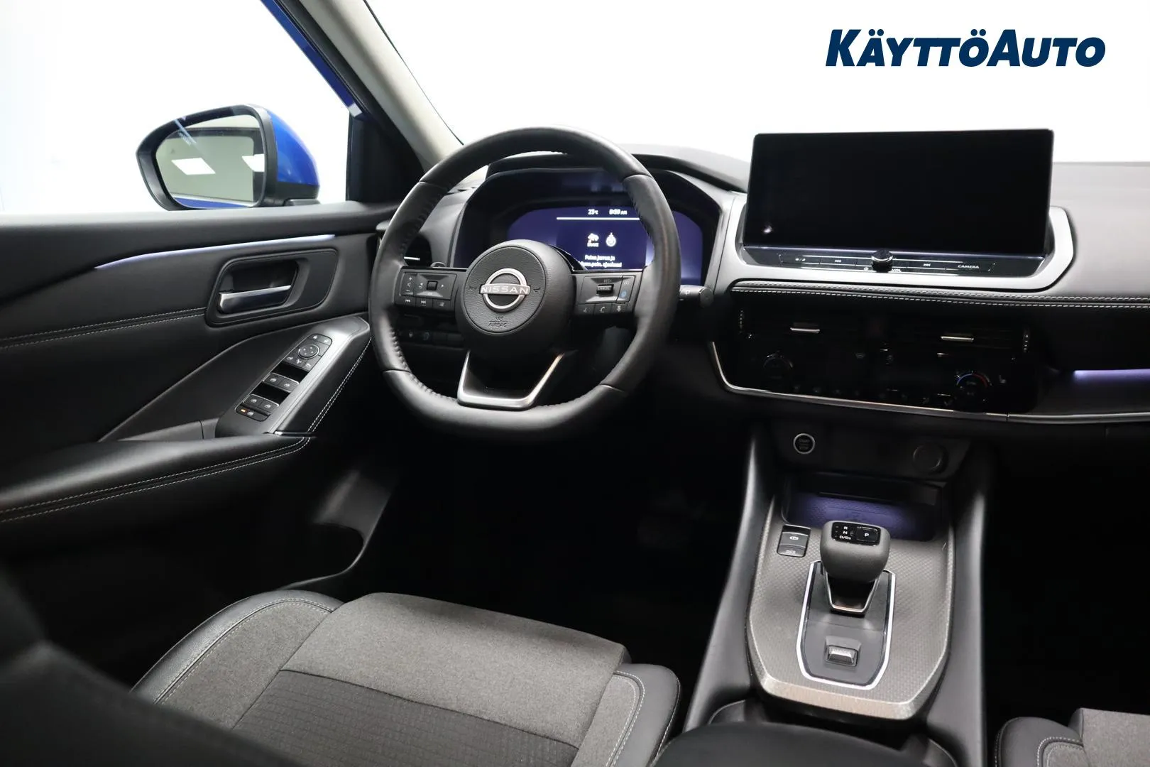 NISSAN Qashqai KVV-359 carousel image