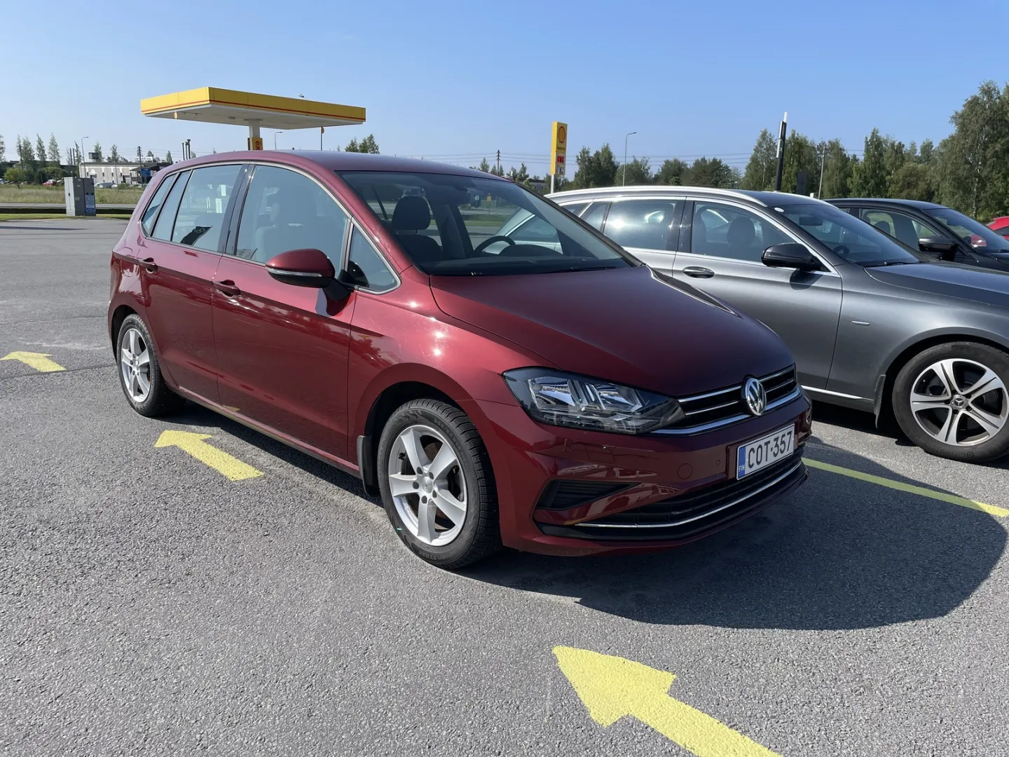Volkswagen Golf Sportsvan COT-357 carousel image