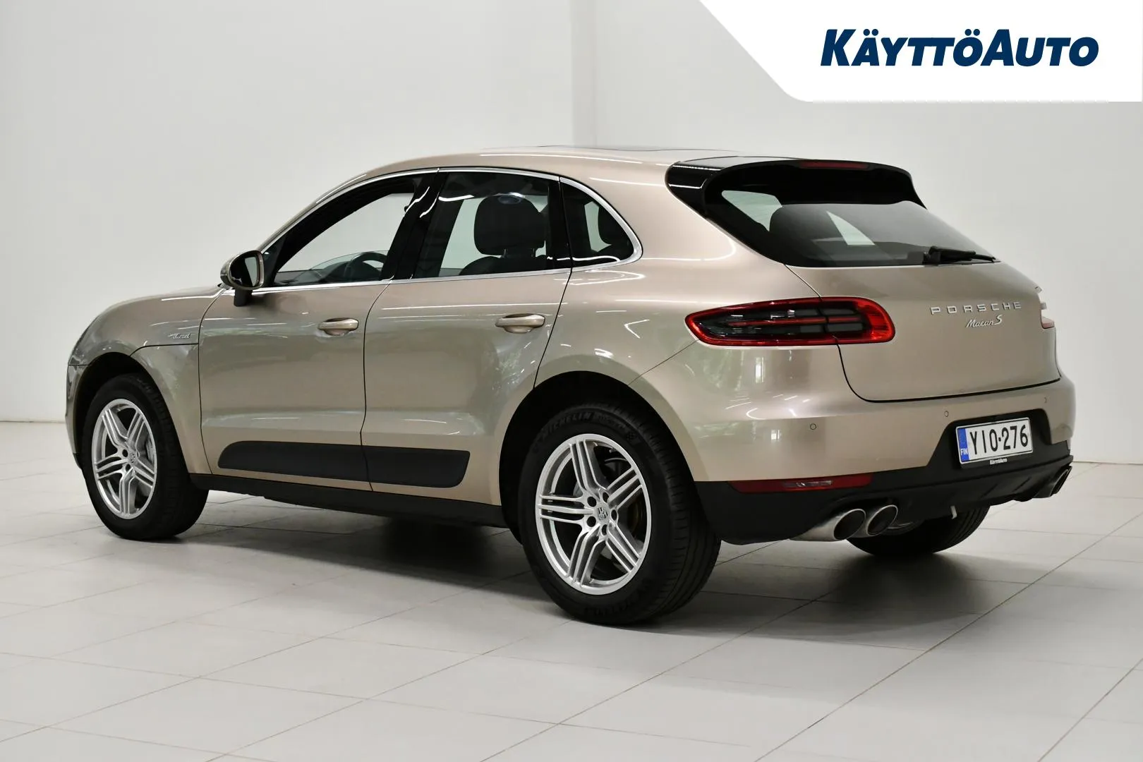 PORSCHE Macan YIO-276 carousel image