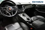 PORSCHE Macan YIO-276 carousel thumbs