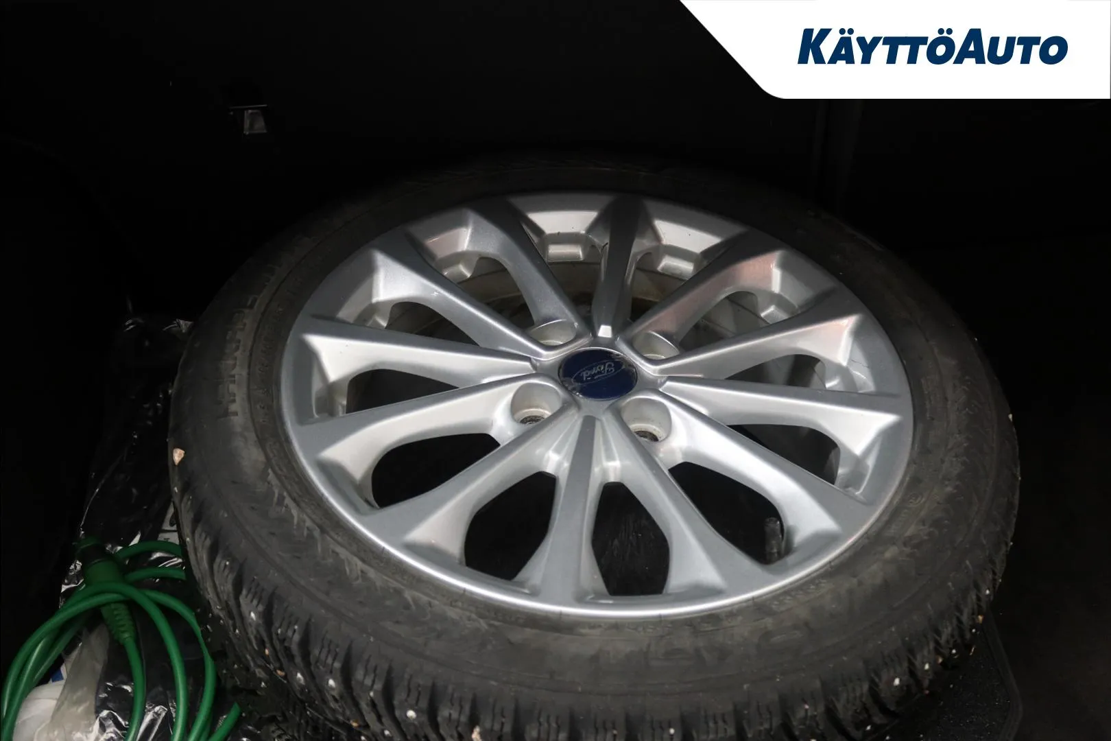 FORD Fiesta KML-948 carousel image