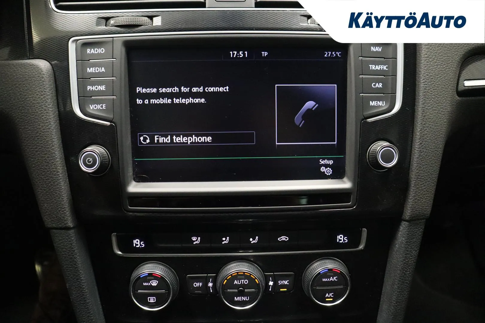 VOLKSWAGEN Golf OXV-219 carousel image