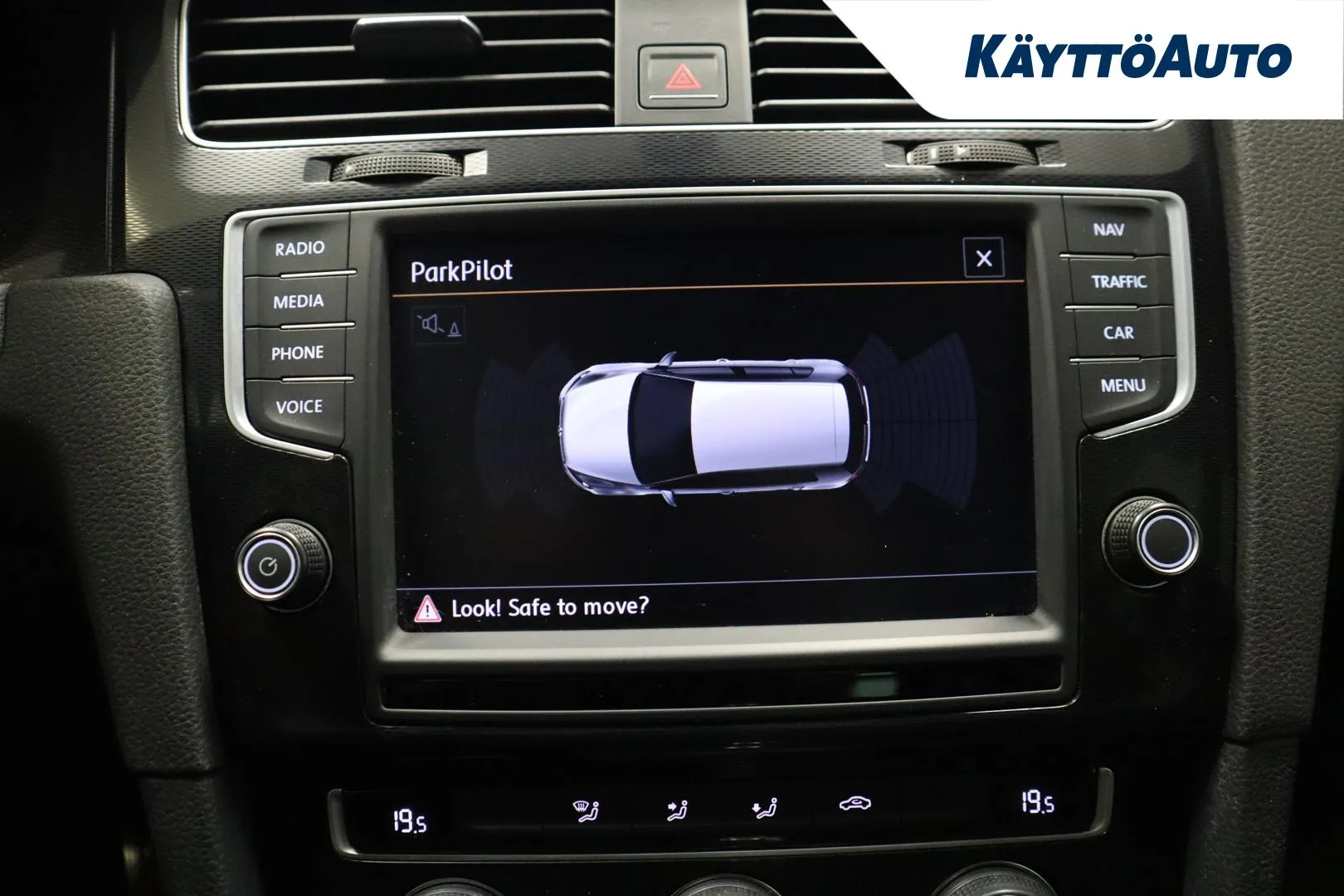 VOLKSWAGEN Golf OXV-219 carousel image