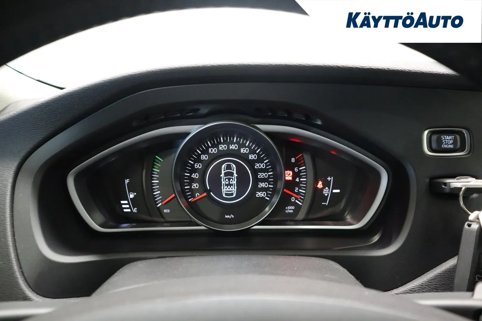 VOLVO V40 GKX-398 carousel image