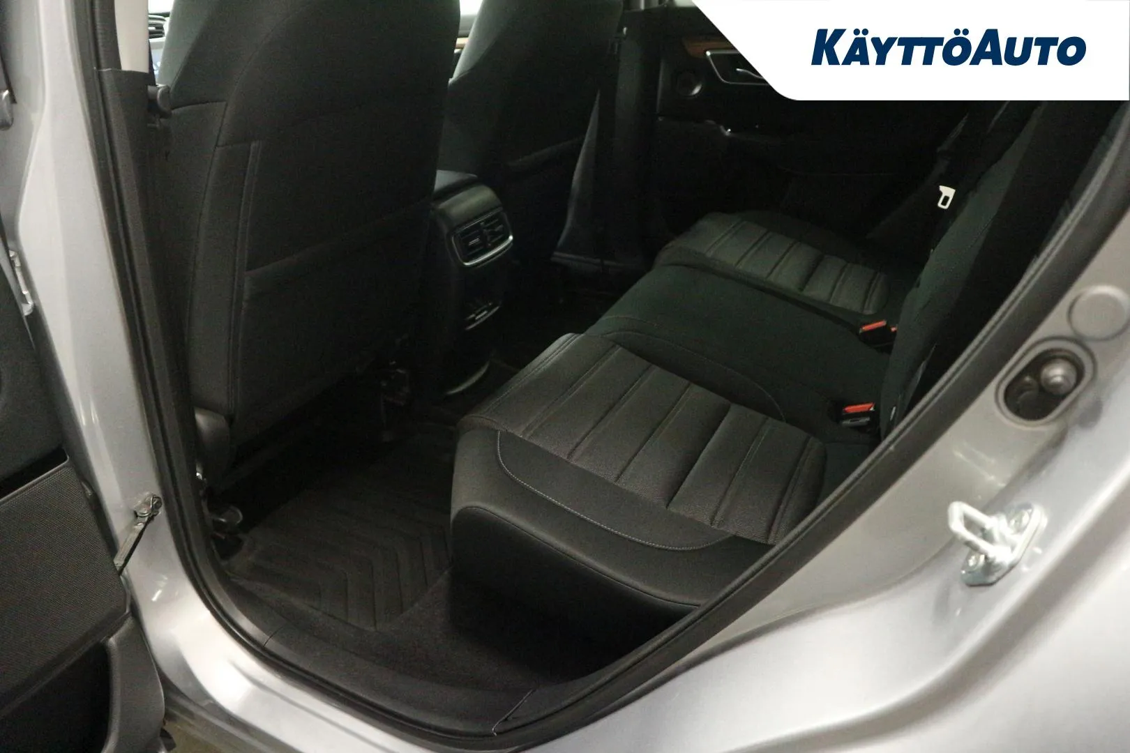 HONDA CR-V CMA-729 carousel image