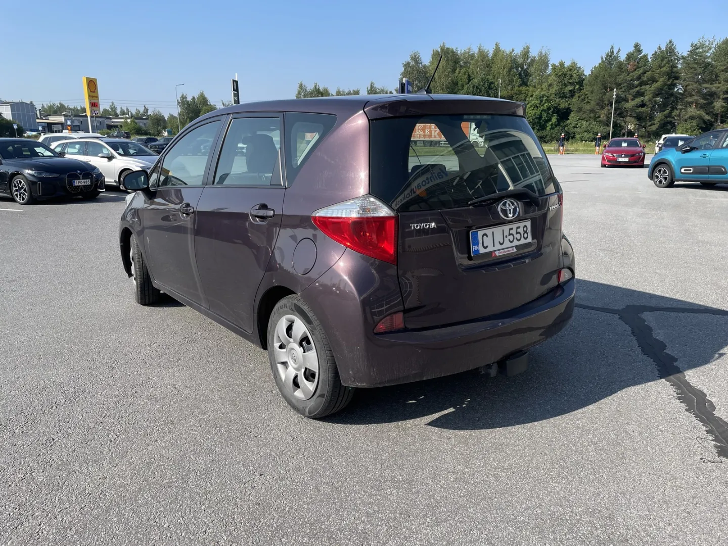 Toyota Verso-S CIJ-558 carousel image