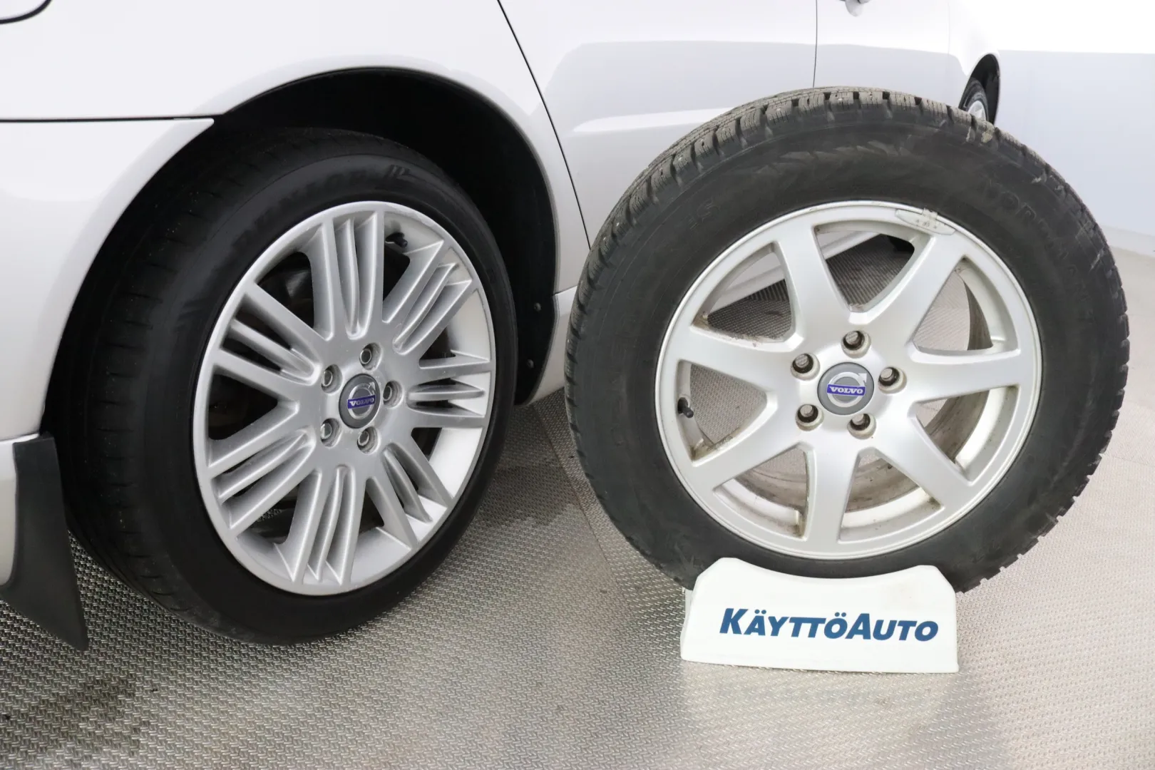 VOLVO S80 FOC-926 carousel image