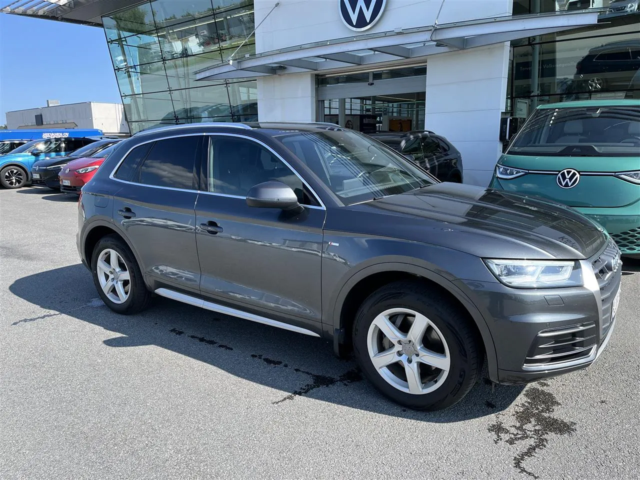 AUDI Q5 LOP-793 carousel image