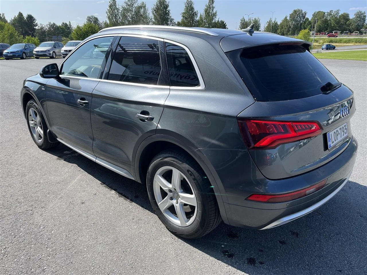 AUDI Q5 LOP-793 carousel image