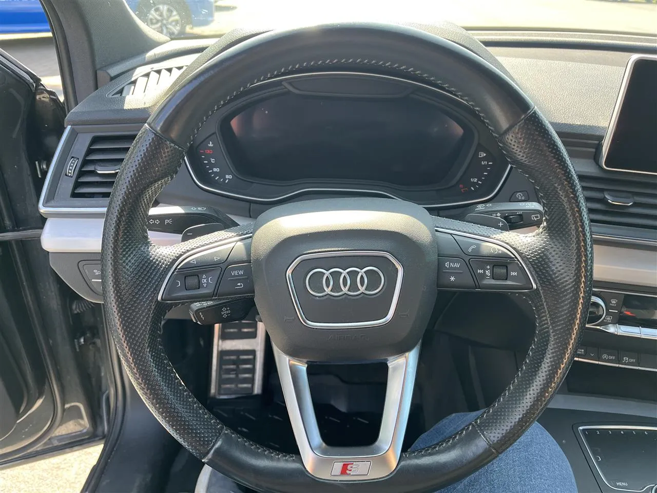 AUDI Q5 LOP-793 carousel image