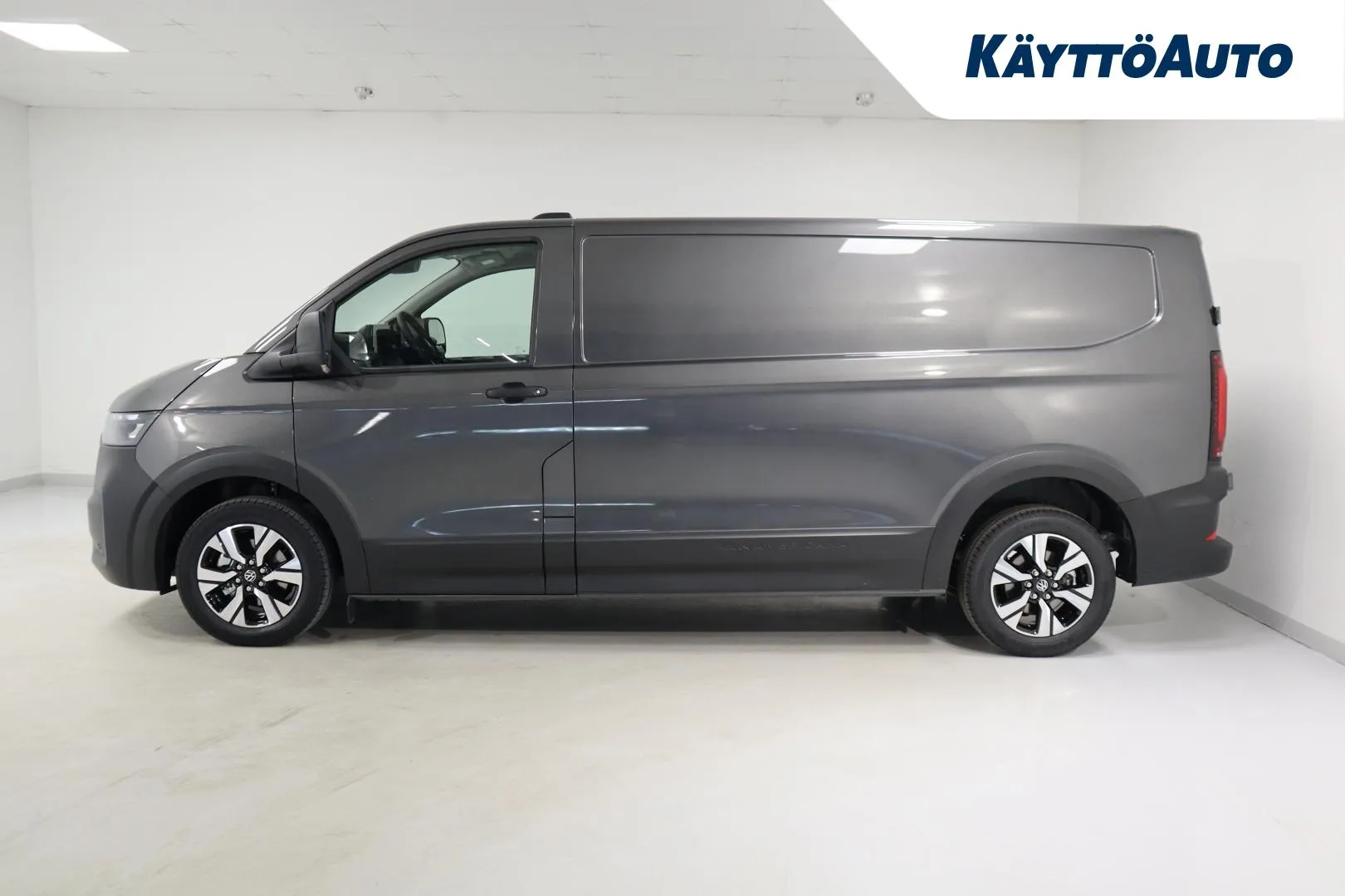 Volkswagen Transporter XYR-770 carousel image