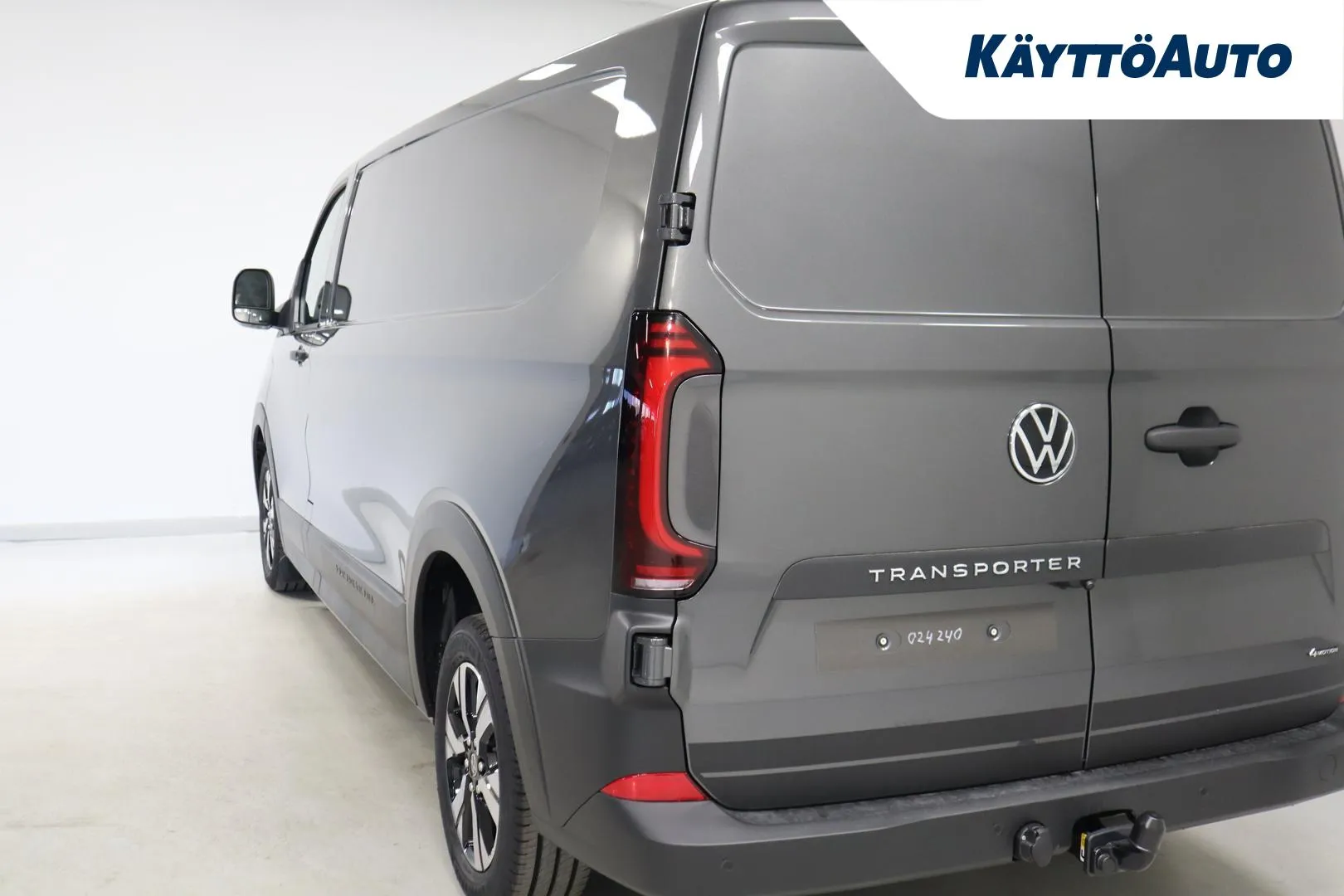 Volkswagen Transporter XYR-770 carousel image