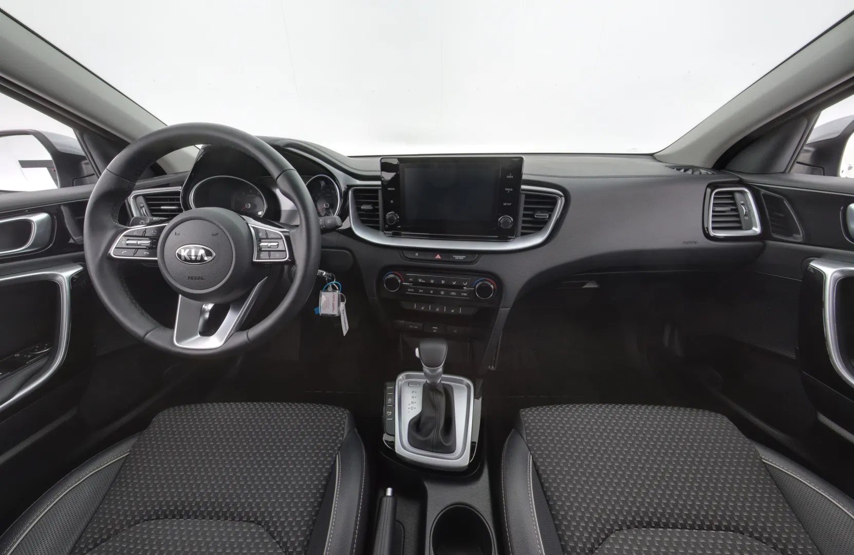 KIA Ceed OZB-937 carousel image