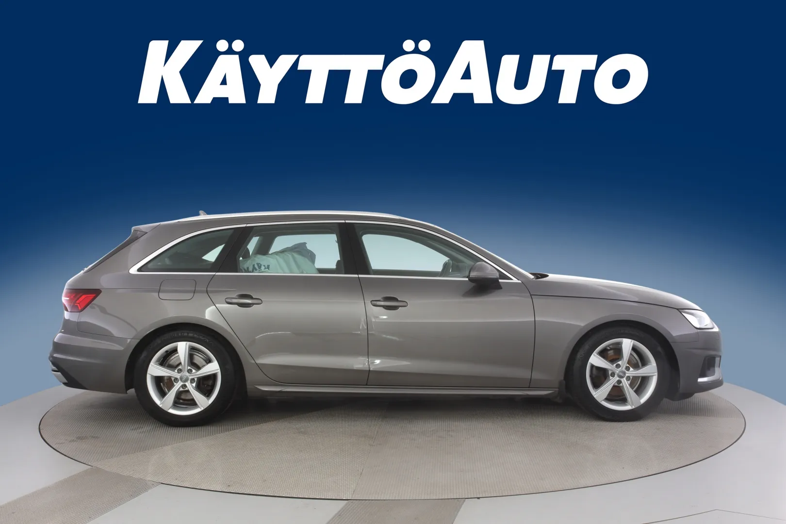 AUDI A4 NLV-962 carousel image
