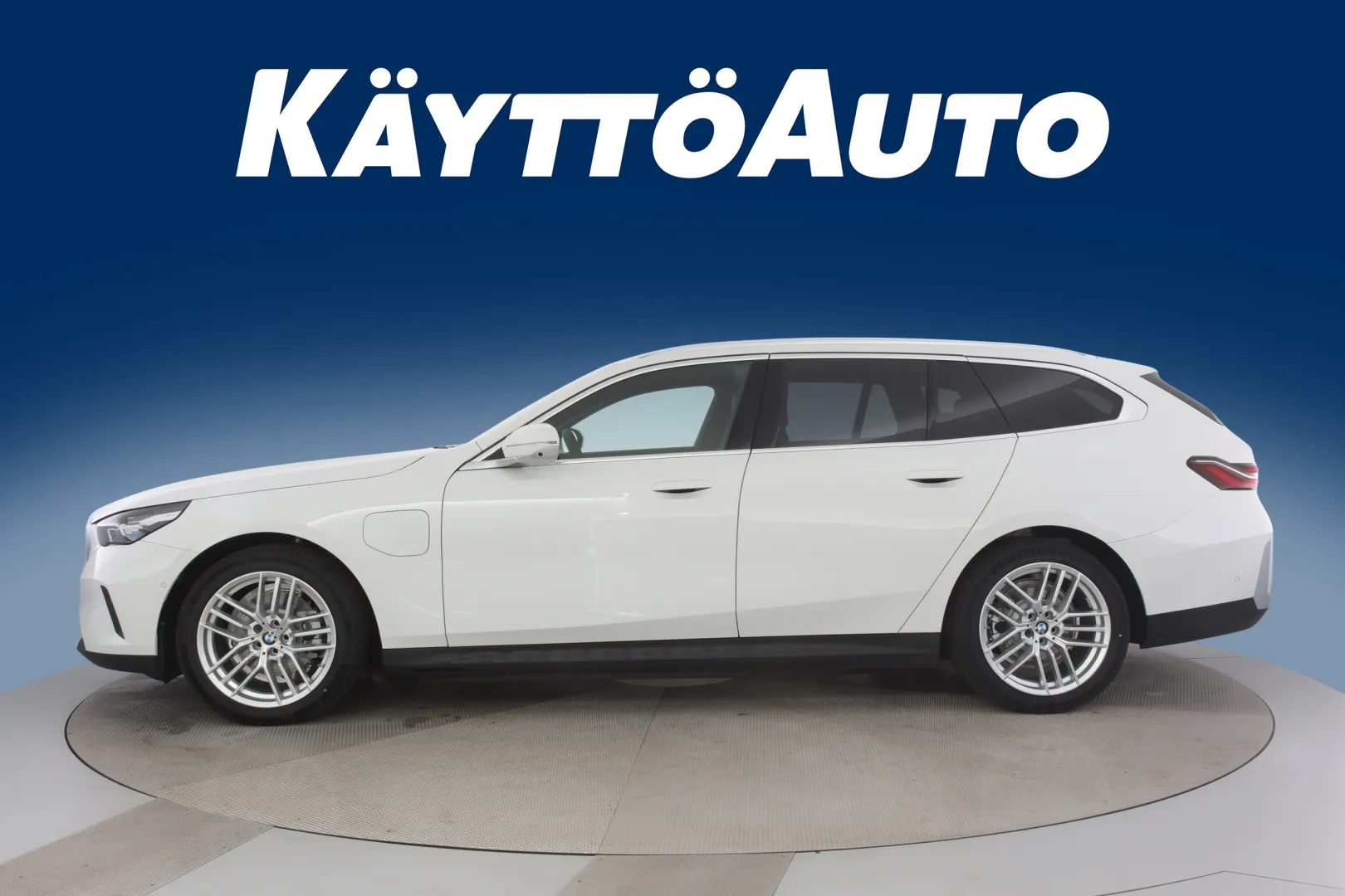 BMW 5-sarja XVZ-951 carousel image