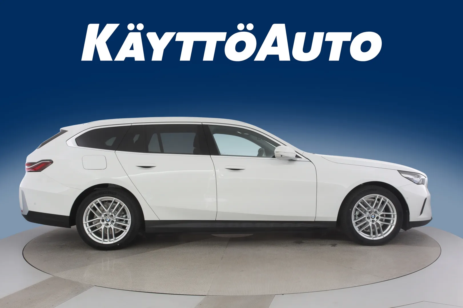 BMW 5-sarja XVZ-951 carousel image
