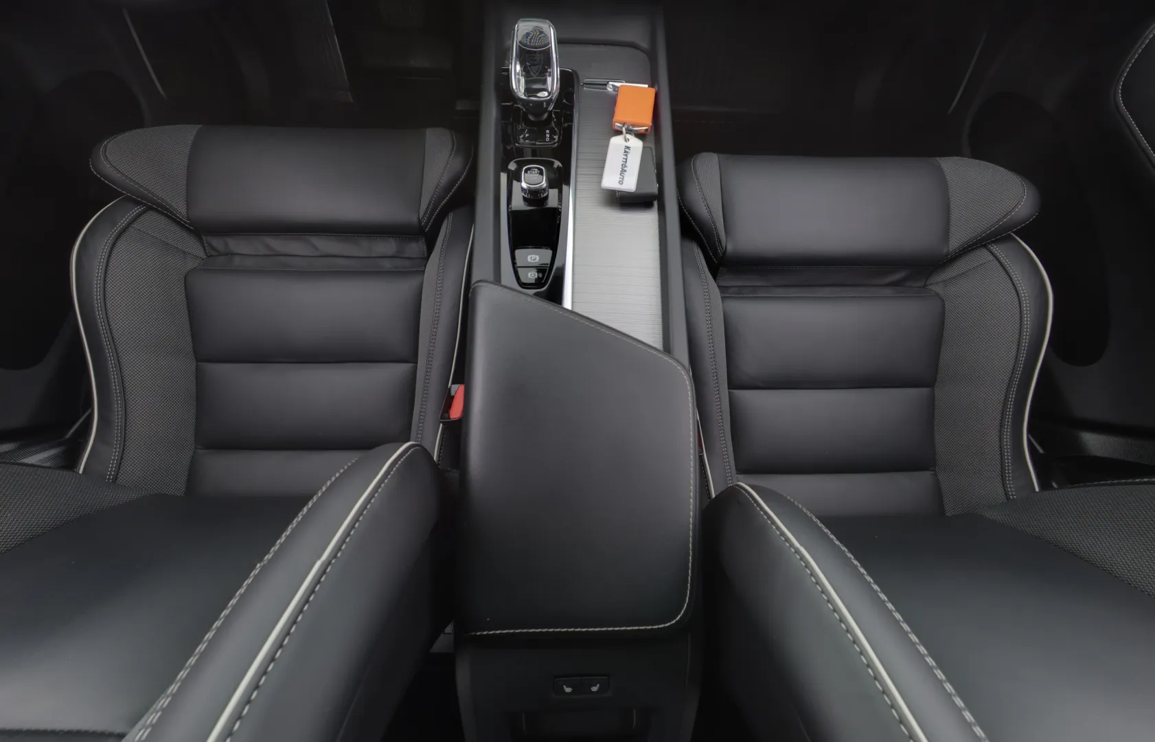 VOLVO XC60 SPO-315 carousel image