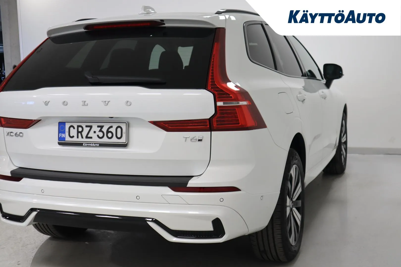 VOLVO XC60 CRZ-360 carousel image