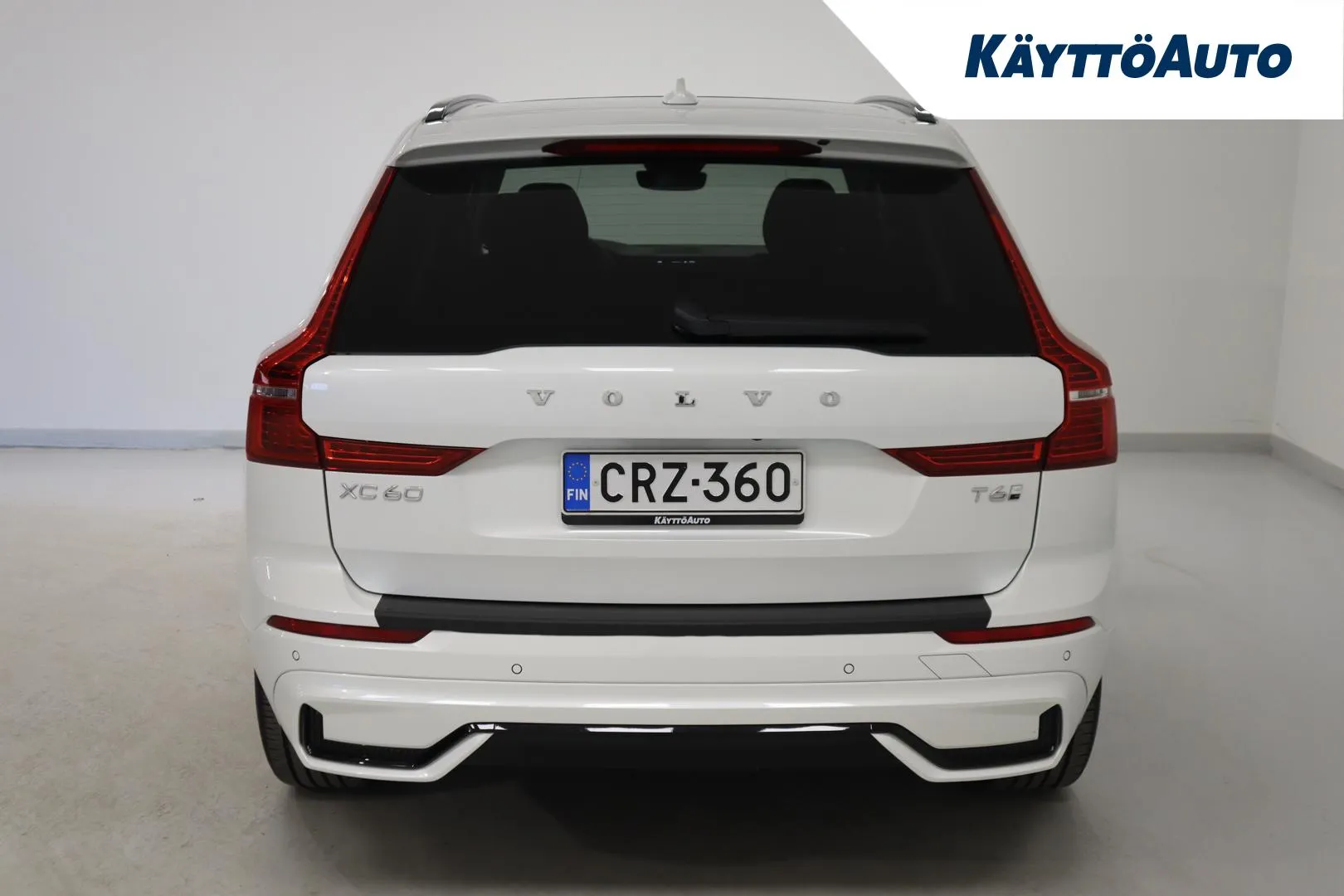 VOLVO XC60 CRZ-360 carousel image
