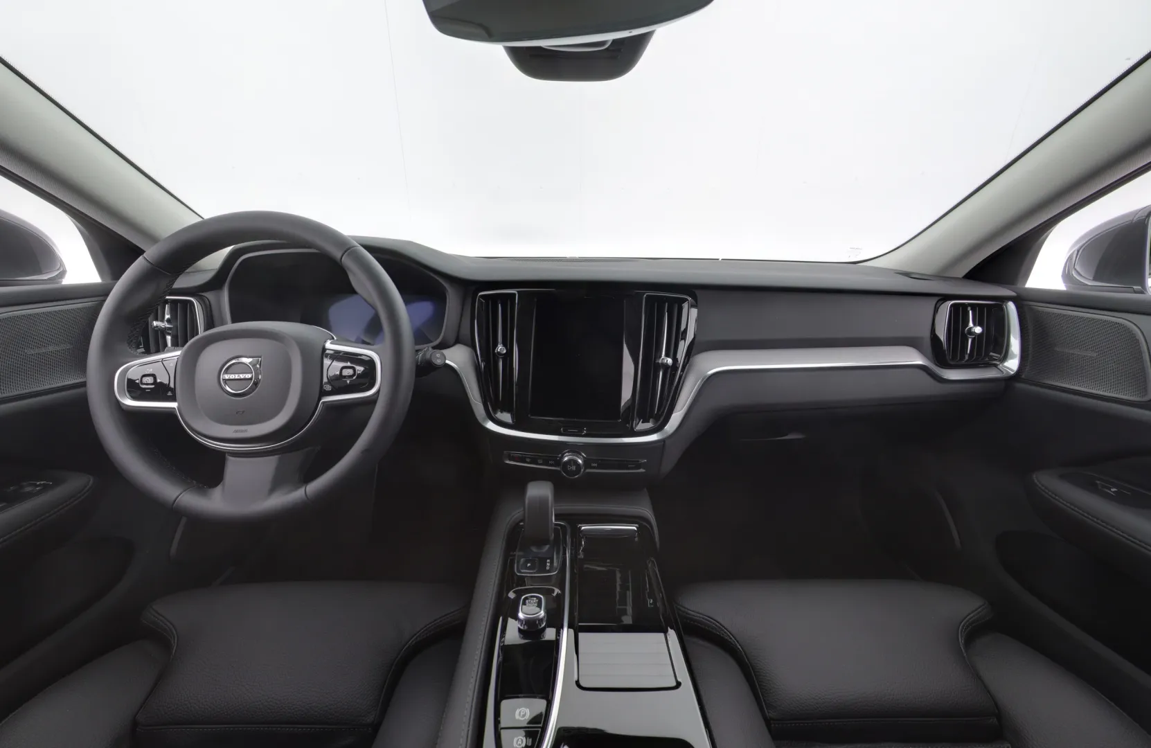 Volvo V60 XTZ-756 carousel image