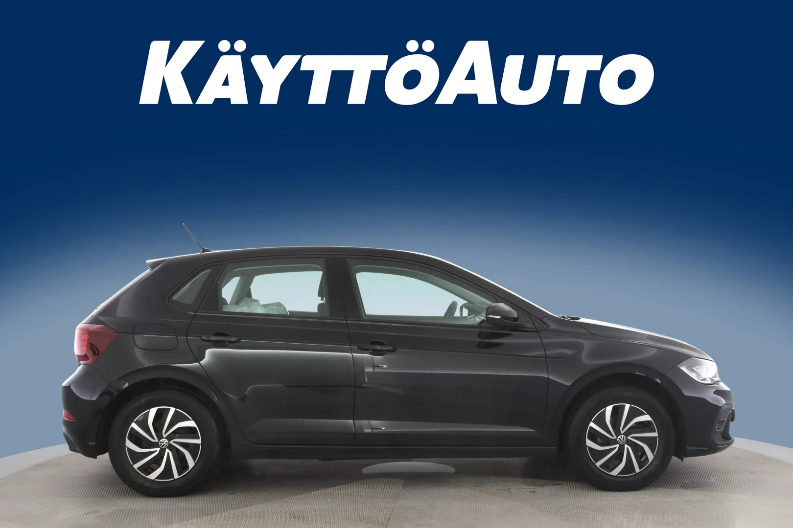 VOLKSWAGEN Polo OZG-402 carousel image