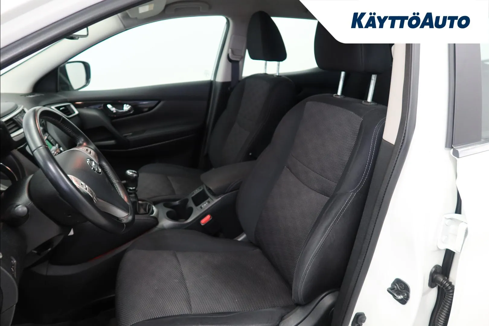 Nissan Qashqai VXY-507 carousel image