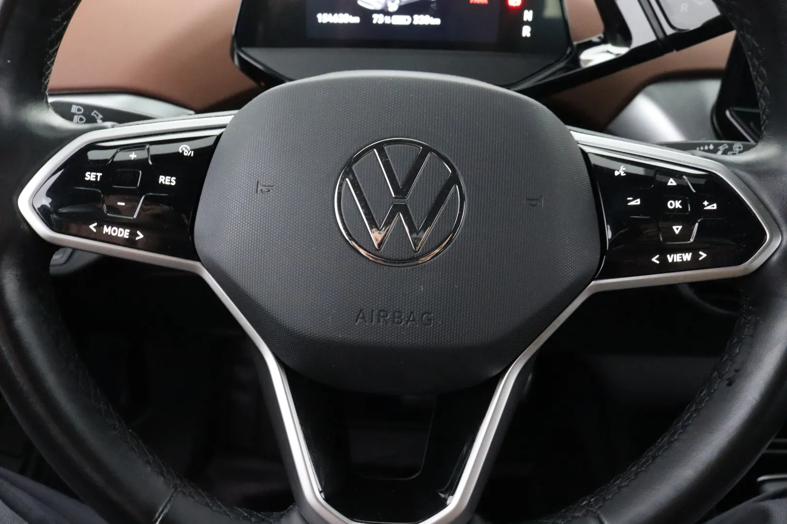VOLKSWAGEN ID.4 GOP-608 carousel image