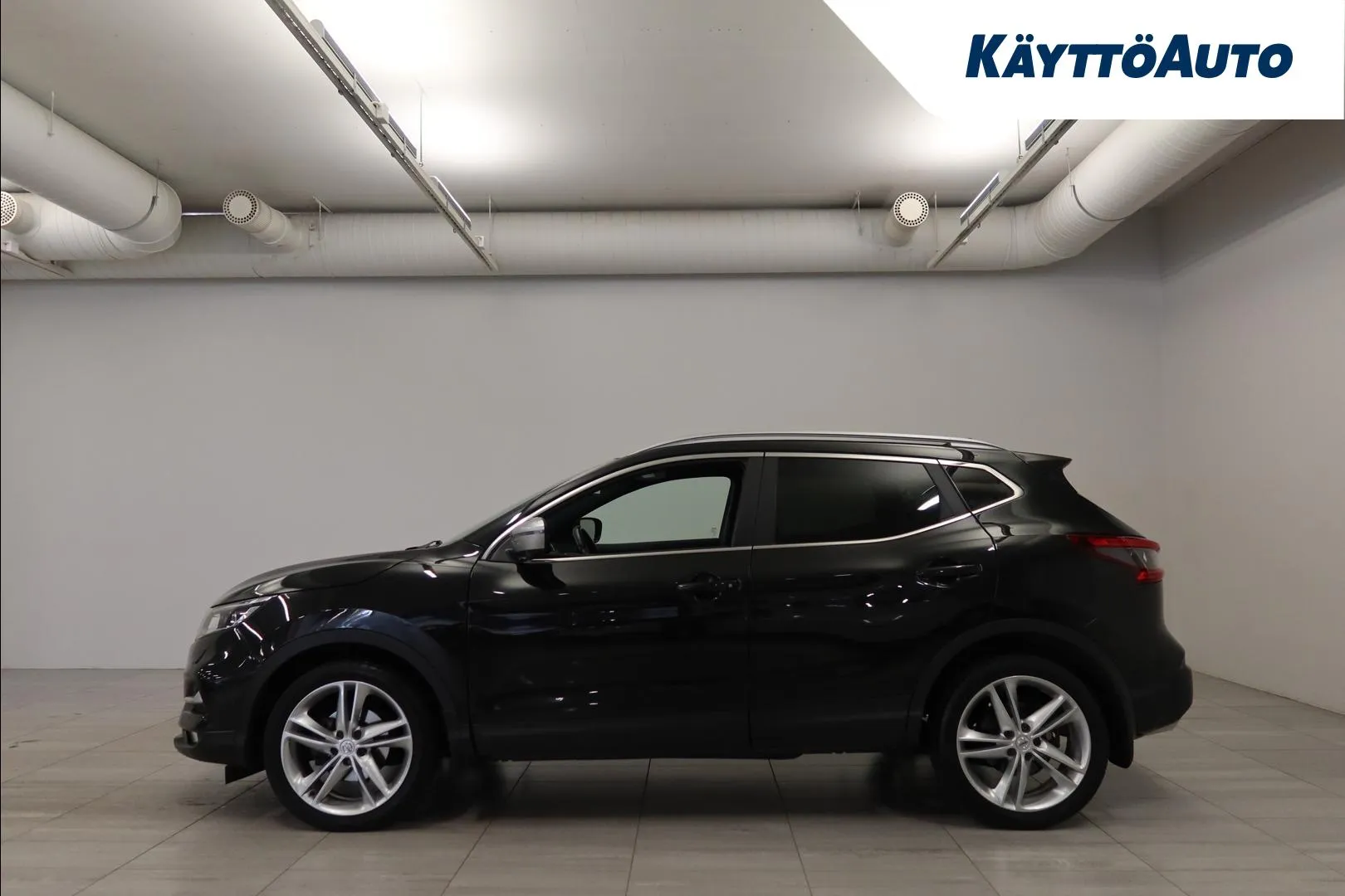 NISSAN Qashqai OXS-184 carousel image